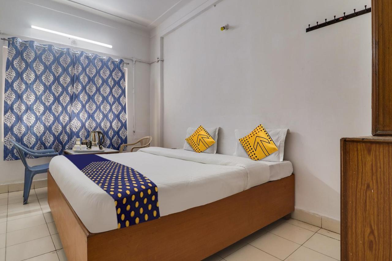 Spot On Apsara Hotel Hajdarabad Zewnętrze zdjęcie